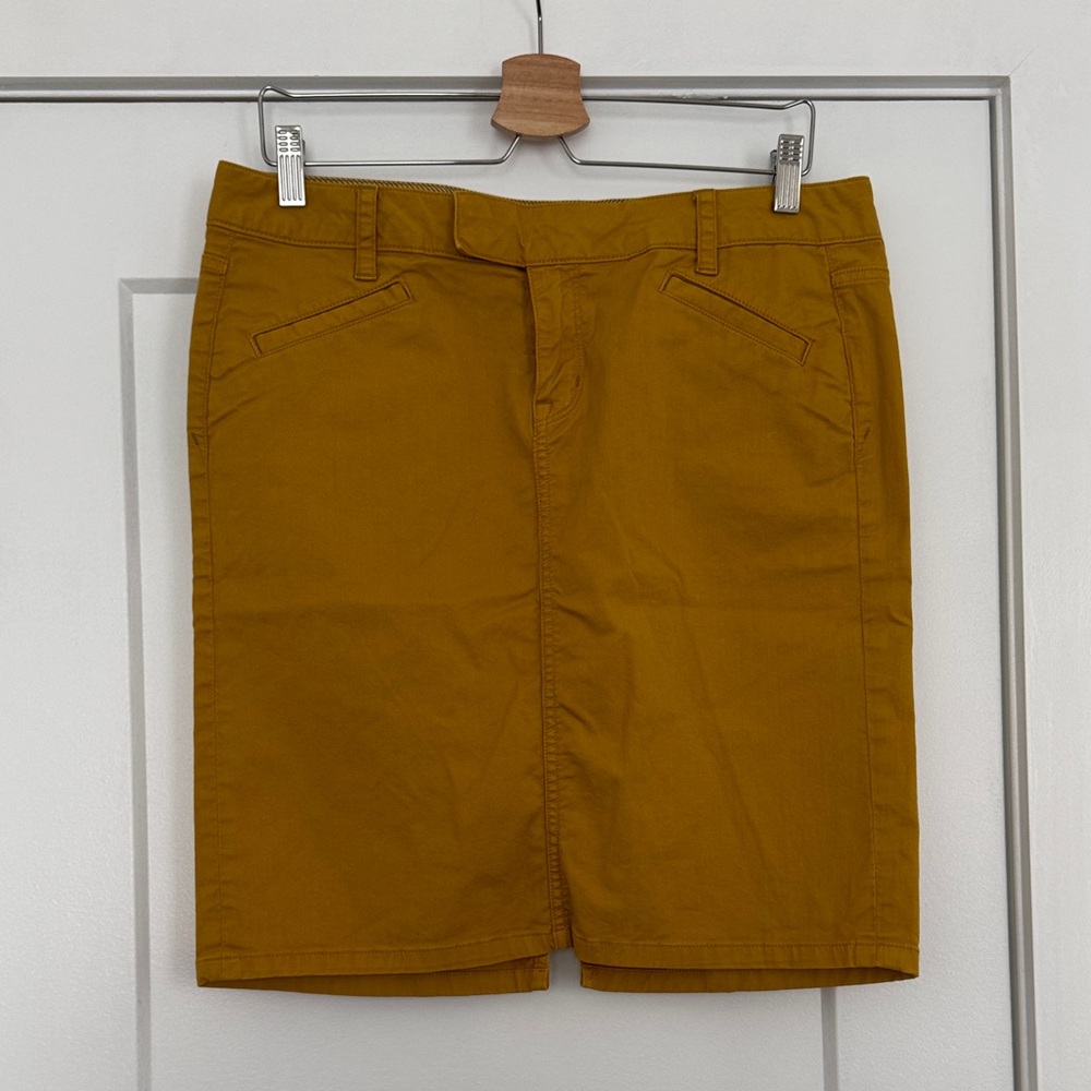 Vintage Gap Limited Edition Denim Skirt in Mustard ✨